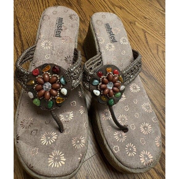 UNLISTED KENNETH‎ COLE Women's Shoes Wedge Sandals BEADED Size 3M - Picture 7 of 7